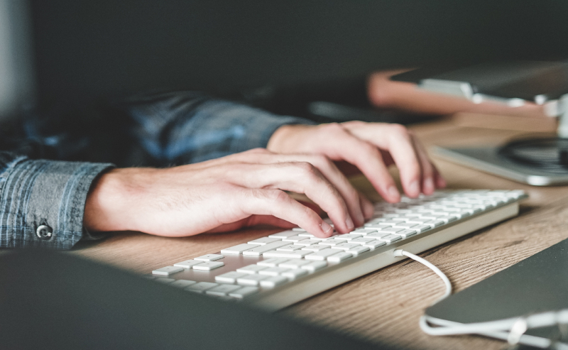 Proper ergonomics while typing